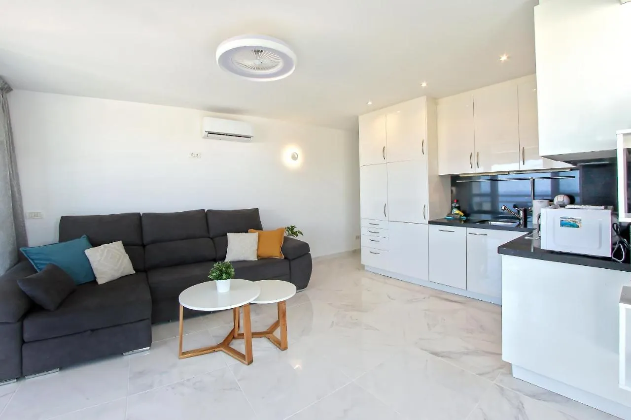شقة Azure View Ponderosa 719 Playa Feñabe