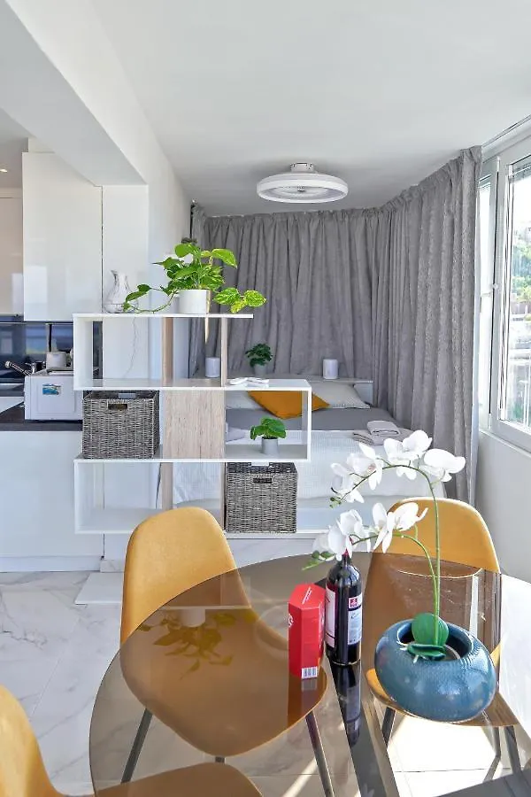 شقة Azure View Ponderosa 719 Playa Feñabe
